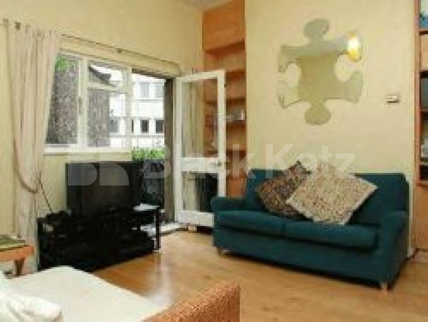 			1 Bedroom, 1 bath, 1 reception Flat			 Crane Grove, HIGHBURY-ISLINGTON N7